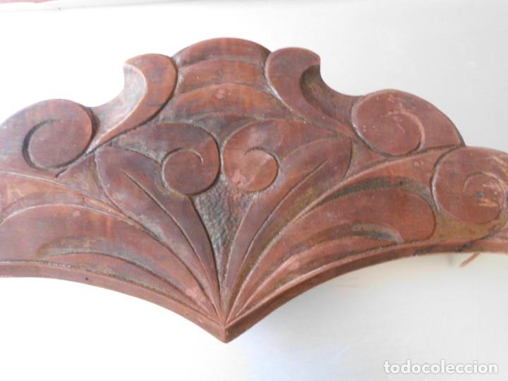 Antig&uuml;edades: Copete de madera modernista para cama - Foto 2