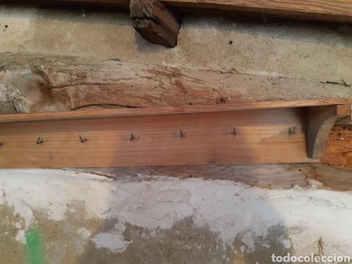 Antig&uuml;edades: Colgador perchero de un colegio - Foto 3