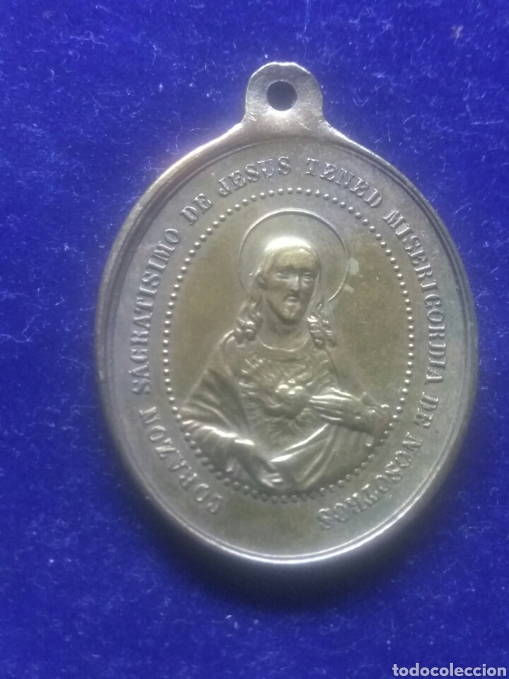 Antig&uuml;edades: MEDALLA CORAZ&Oacute;N DE JES&Uacute;S - Foto 1
