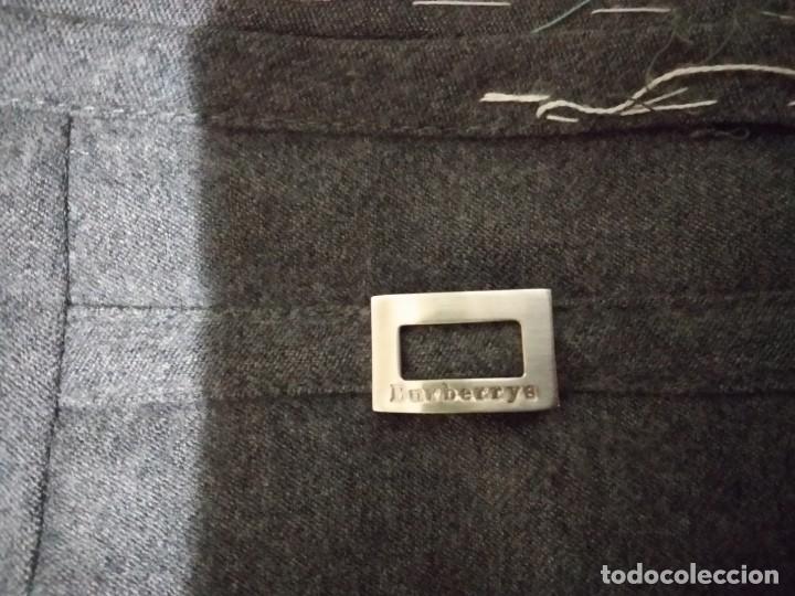 Antig&uuml;edades: Traje chaqueta Burberry - Foto 12