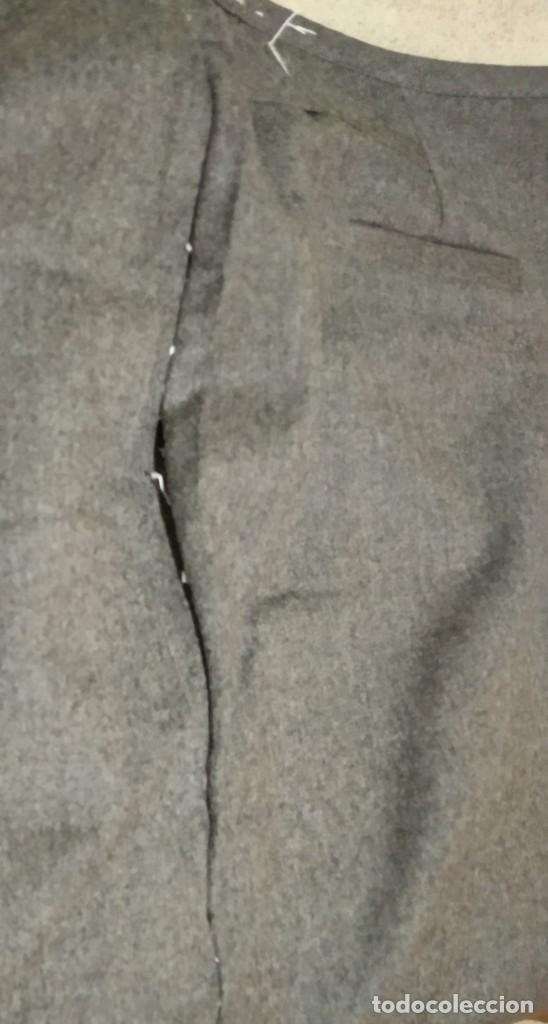 Antig&uuml;edades: Traje chaqueta Burberry - Foto 14