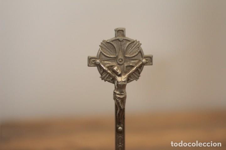 Antig&uuml;edades: Cruz de altar de 17cm - Foto 2