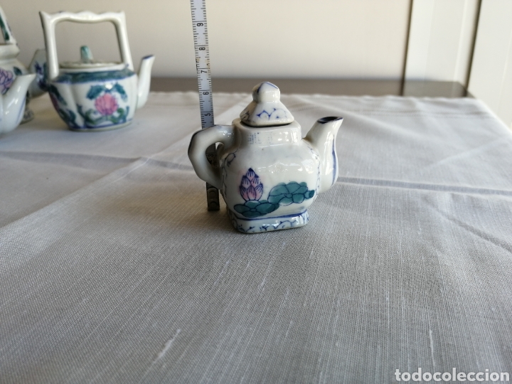 Antigüedades: Lote de 6 teteras de porcelana - Foto 5 - 219738582