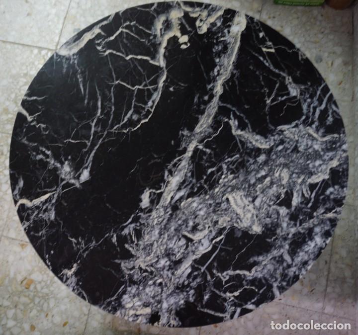 Antig&uuml;edades: Mesa bronce y m&aacute;rmol - Foto 2