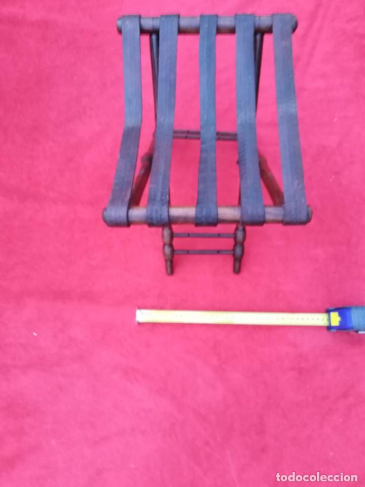 Antig&uuml;edades: Silla antigua - Foto 2