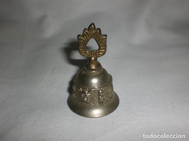 Antig&uuml;edades: campanilla metal - Foto 1