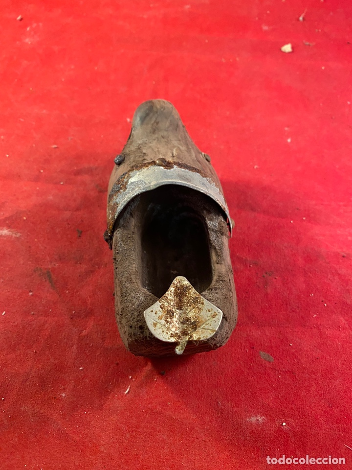 Antig&uuml;edades: Zapato de madera - Foto 2