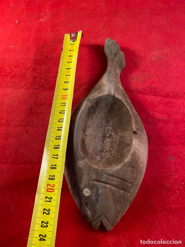 Antig&uuml;edades: Cenicero madera en forma de pez - Foto 3