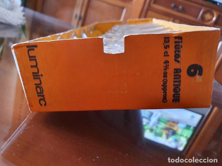 Antig&uuml;edades: Juego de copas de cava luminarc - Foto 3
