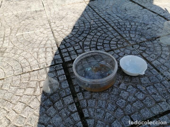 Antiques: lote de recipiente mortero cer&aacute;mico y embudo para laboratorio a&ntilde;os 60