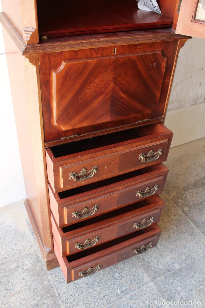 Antig&uuml;edades: vitrina escritorio - Foto 2