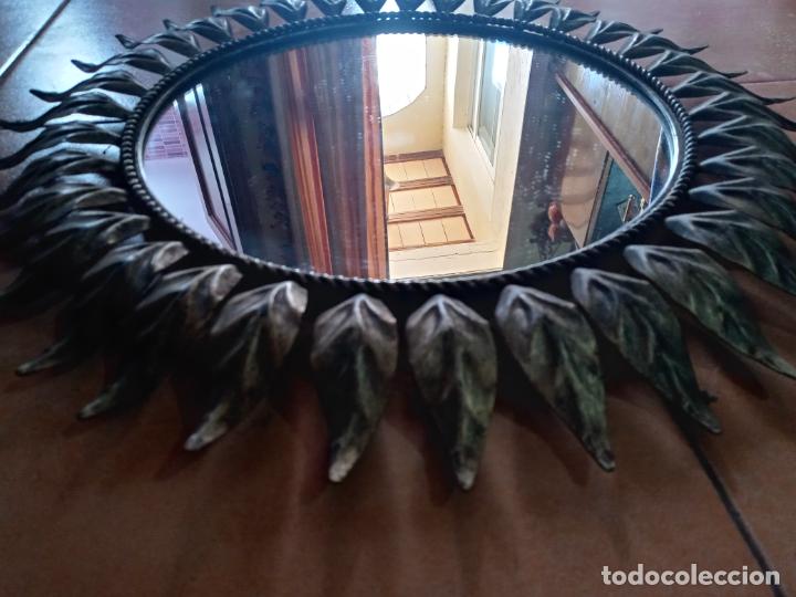 Antig&uuml;edades: Antiguo espejo tipo hojas sol - Foto 3
