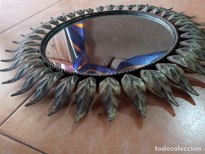 Antig&uuml;edades: Antiguo espejo tipo hojas sol - Foto 4