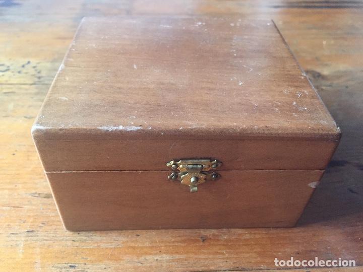 Antig&uuml;edades: Cajita madera con espejo - Foto 5