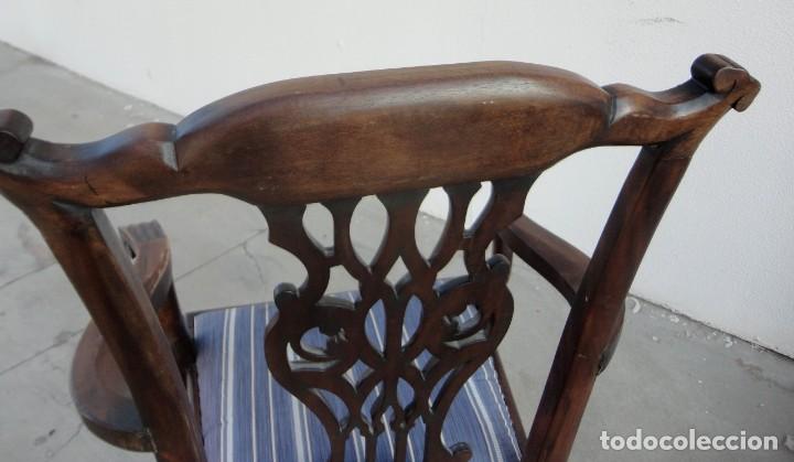 Antig&uuml;edades: Sillon estilo Chipendale, en madera de caoba tallada - Foto 9
