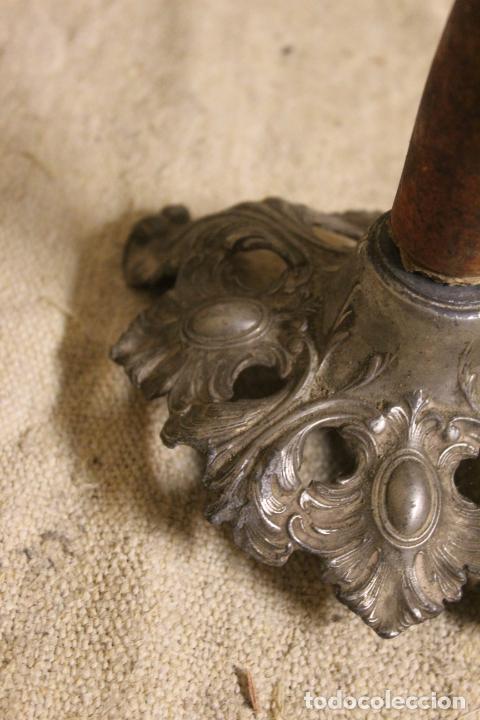 Antig&uuml;edades: peana para candelabro - Foto 4