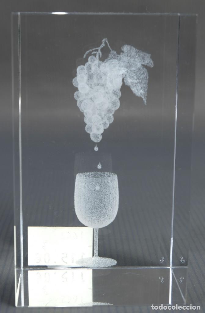 Antig&uuml;edades: Cristal tallado Racimo de uvas con copa - Foto 1