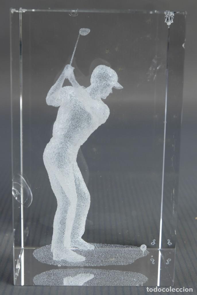 Antig&uuml;edades: Cristal tallado Golfista - Foto 2