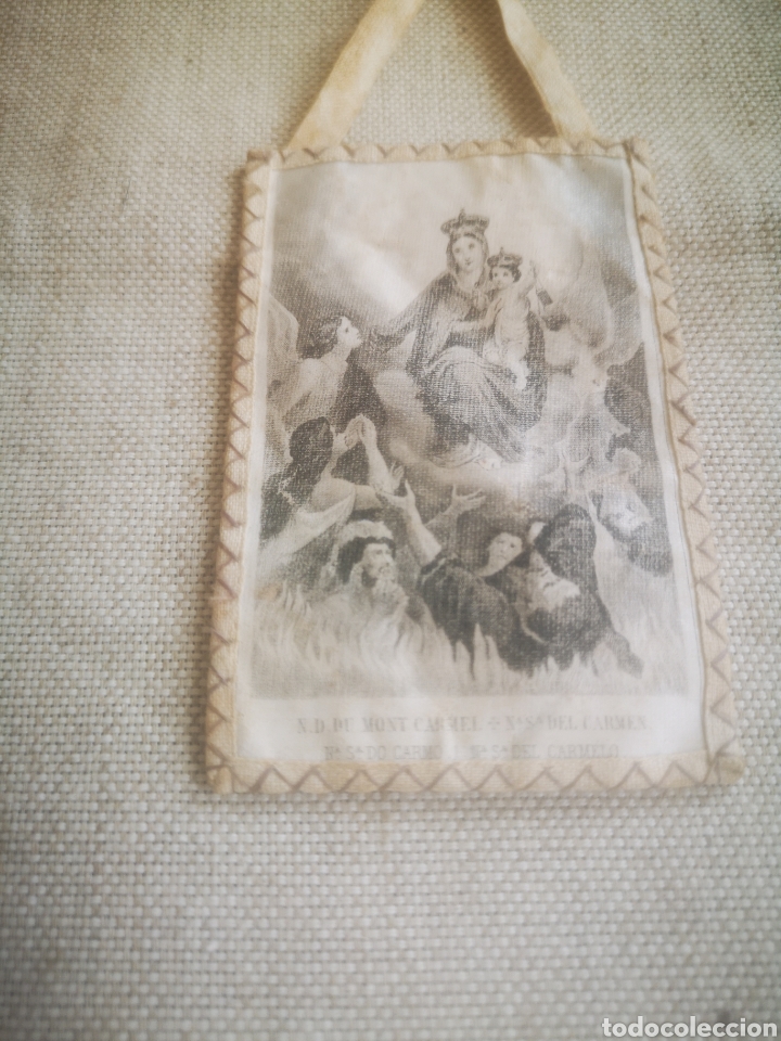 Antig&uuml;edades: Escapulario de Nuestra Se&ntilde;ora del Carmen. s.XIX - Foto 1