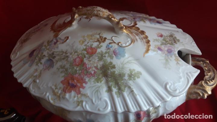 Antig&uuml;edades: Sopera porcelana grande - Foto 8