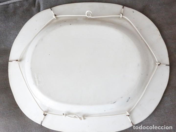Antig&uuml;edades: Bandeja de porcelana sellada - Foto 2