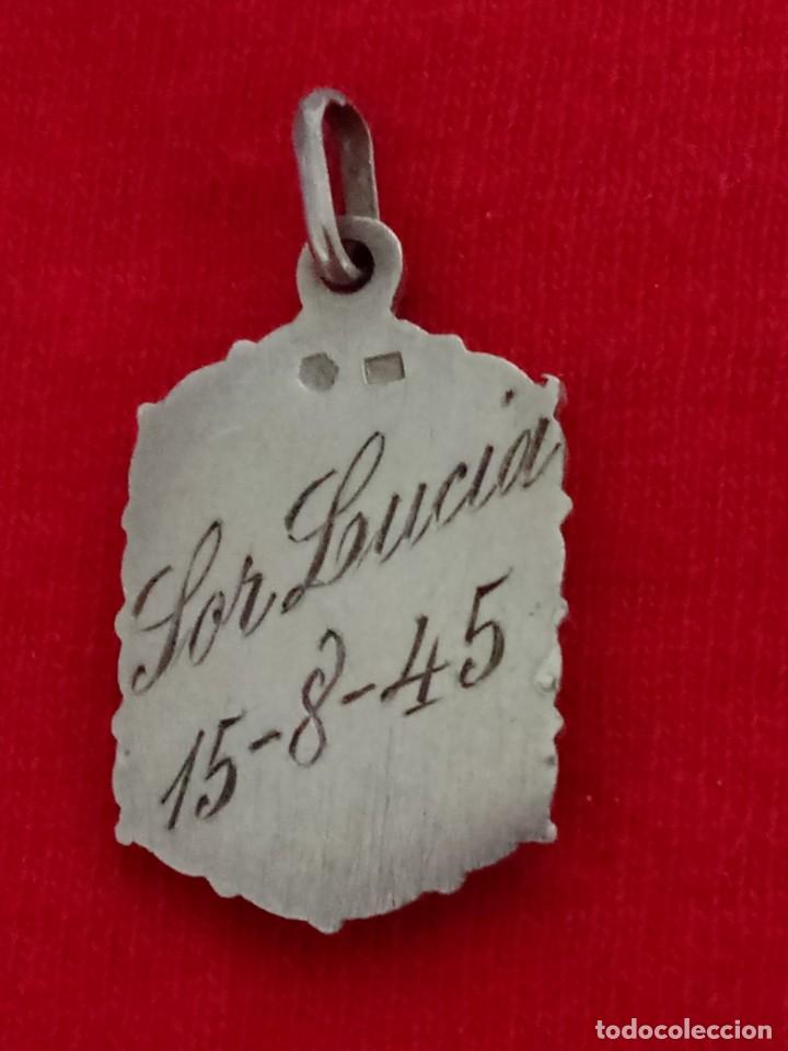 Antig&uuml;edades: Medalla de la V&iacute;rgen del Pilar de plata - Foto 2