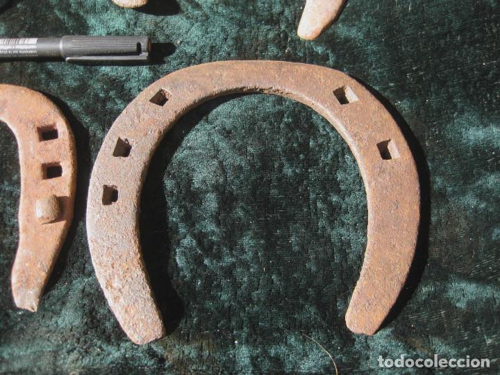 Antig&uuml;edades: 5 Herraduras antiguas. - Foto 2