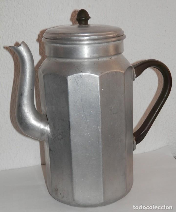 Antig&uuml;edades: CAFETERA VINTAGE DE LA HISPANO SUIZA - Foto 1