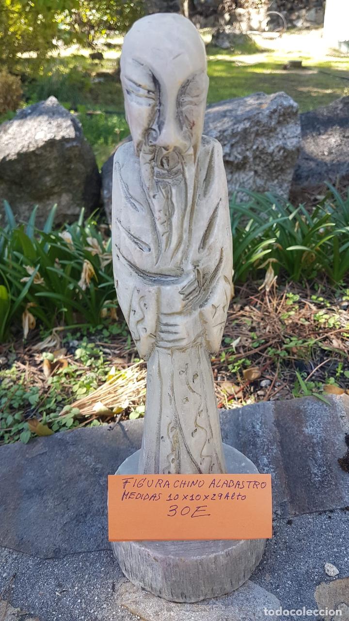 Antig&uuml;edades: Figura chino albastro - Foto 1