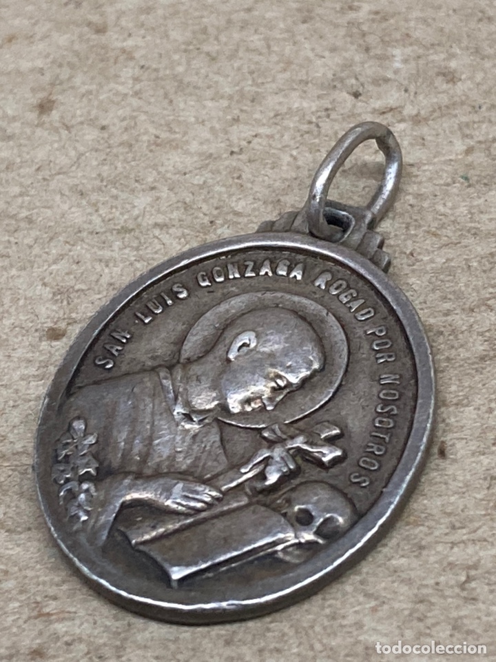 Antig&uuml;edades: Medalla de plata religiosa - Foto 1