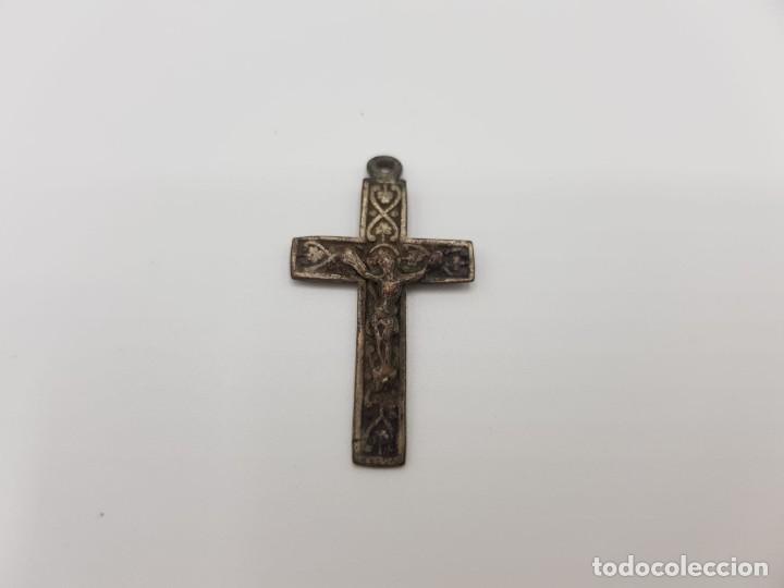 Antig&uuml;edades: Crucifijo antiguo. - Foto 1