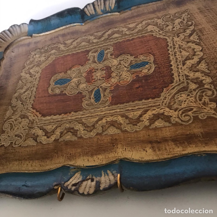 Antig&uuml;edades: Antigua bandeja de &eacute;poca - Foto 2