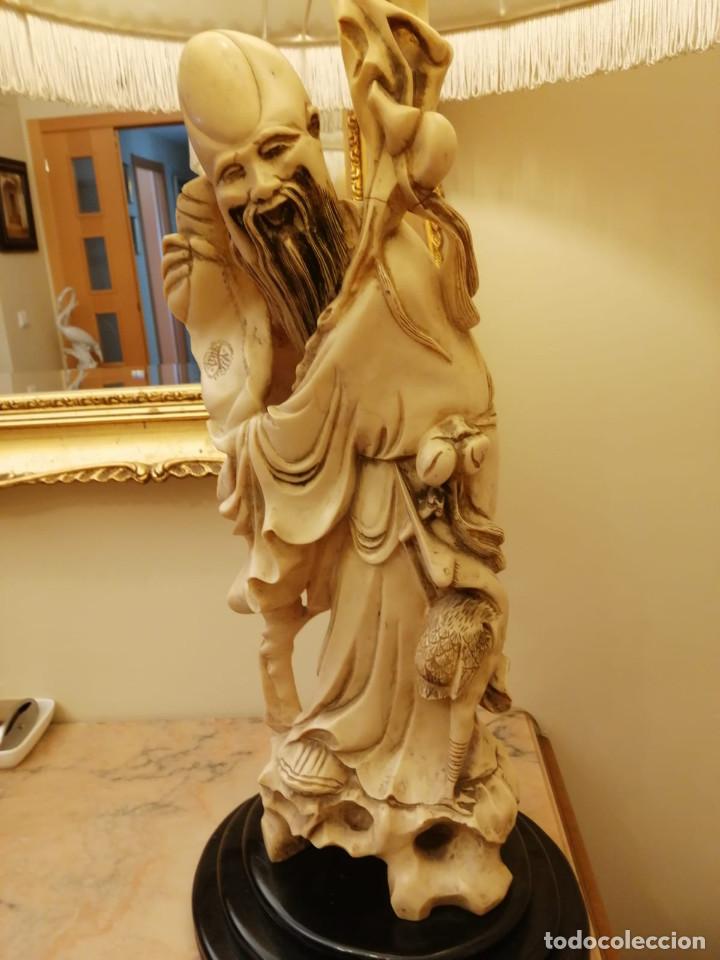 Antig&uuml;edades: L&aacute;mpara de marfil - Foto 2