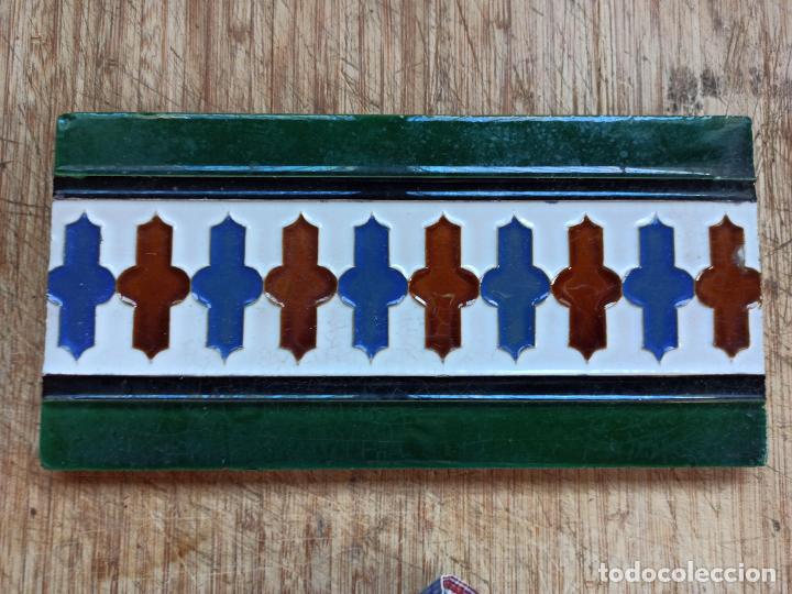 Antig&uuml;edades: Azulejo RAMOS REJANO - Foto 1