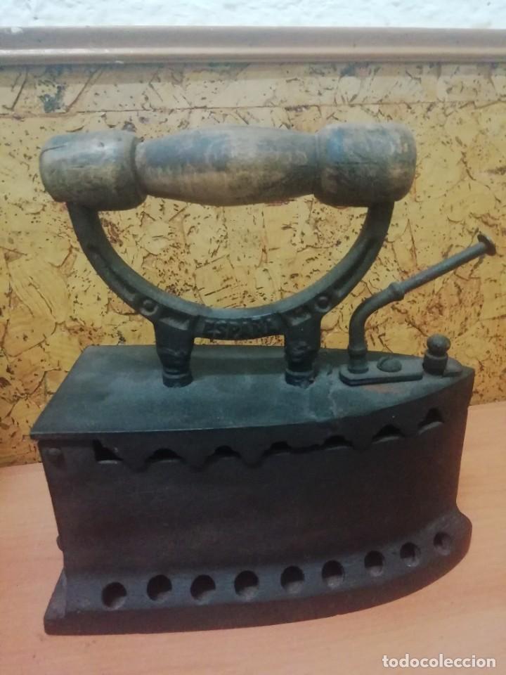 Antig&uuml;edades: plancha Hierro de Principio de siglo - Foto 1
