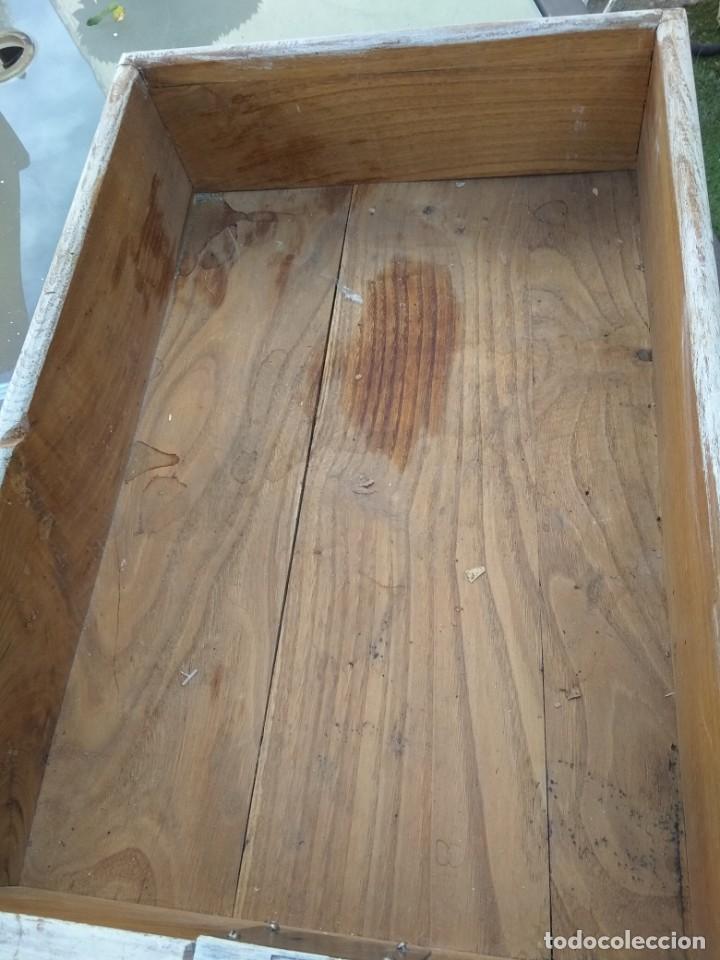 Antig&uuml;edades: Caj&oacute;n de mueble antiguo pintado - Foto 2