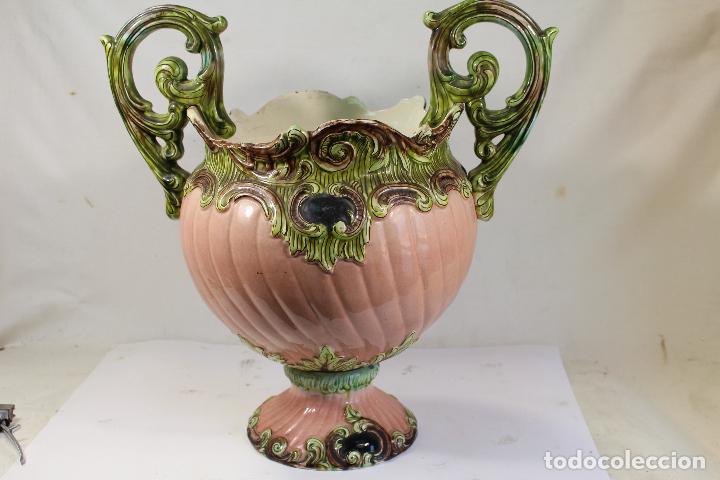 Antig&uuml;edades: jarr&oacute;n antiguo de ceramica - Foto 1