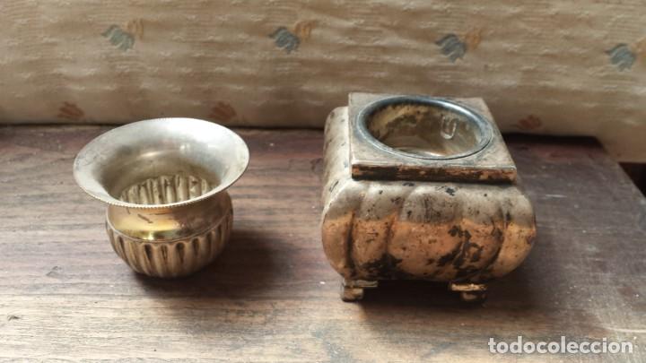 Antig&uuml;edades: Dos tarros y jarroncito de alpaca. - Foto 6
