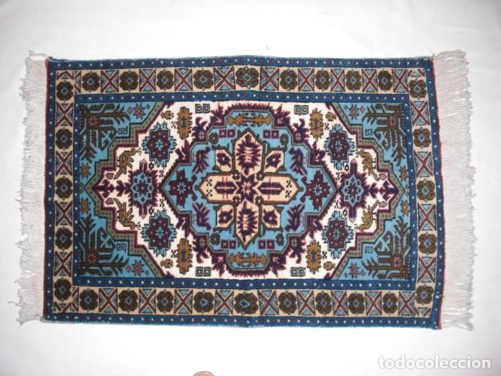 Antig&uuml;edades: Alfombra persa (A002-025) - Foto 1
