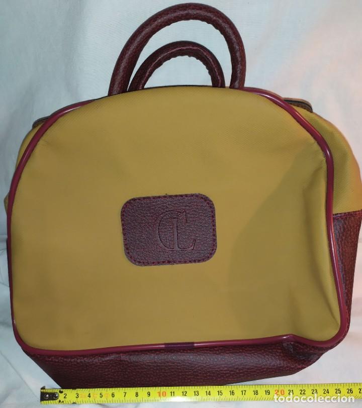 Antig&uuml;edades: BOLSO NECESER MARRON - Foto 1
