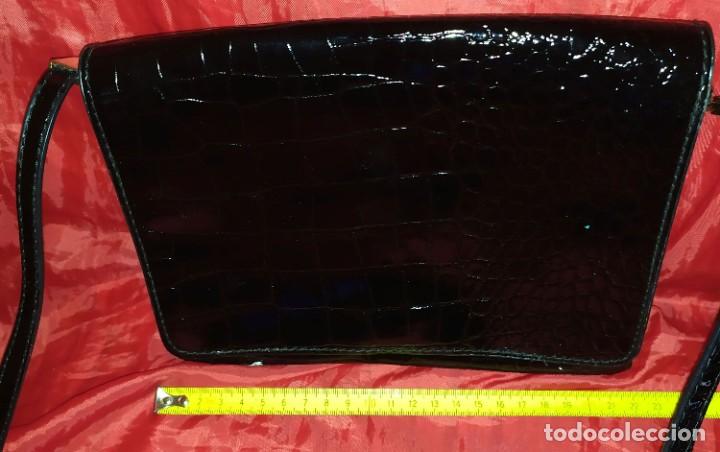 Antig&uuml;edades: BOLSO CHAROL NEGRO - Foto 1