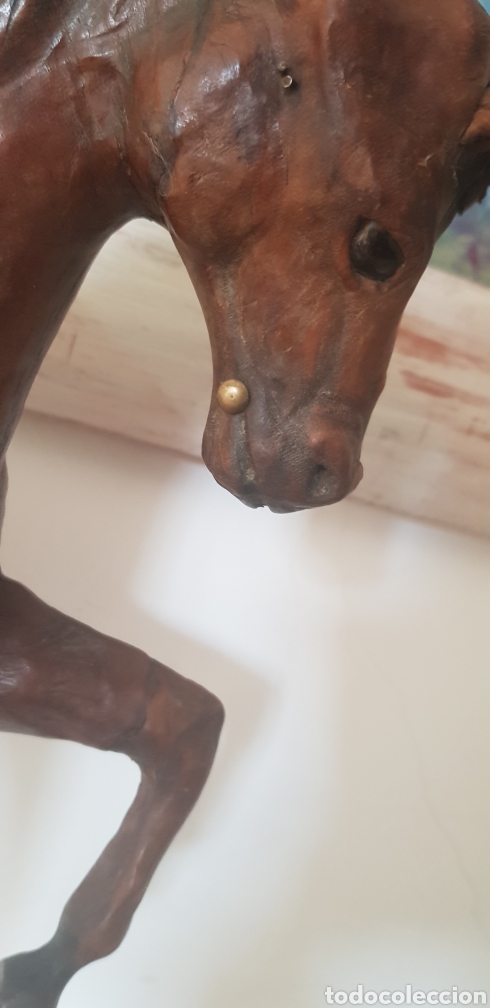 Antig&uuml;edades: Caballo forrado en piel 35x39cm! - Foto 4