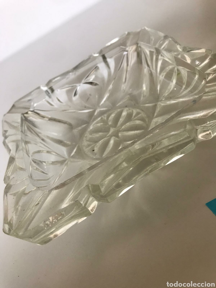Antig&uuml;edades: Cenicero de cristal - Foto 2
