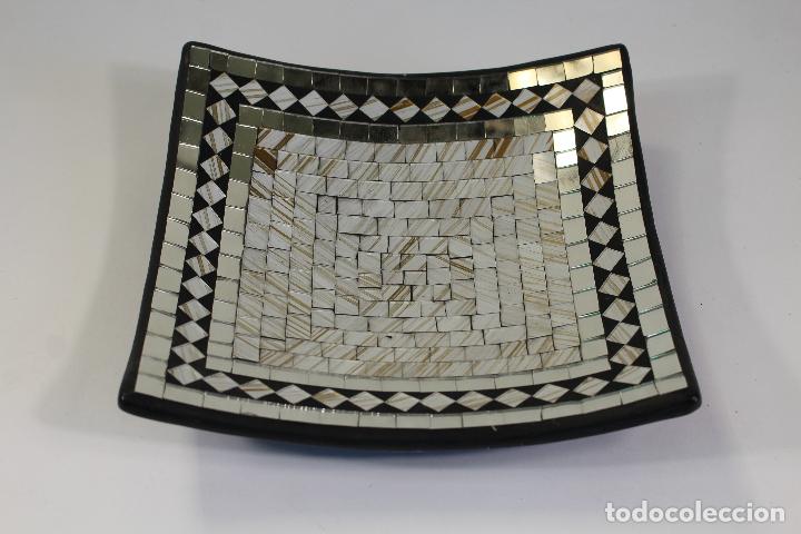 Antig&uuml;edades: centro de mesa con mosaico de cristales - Foto 4