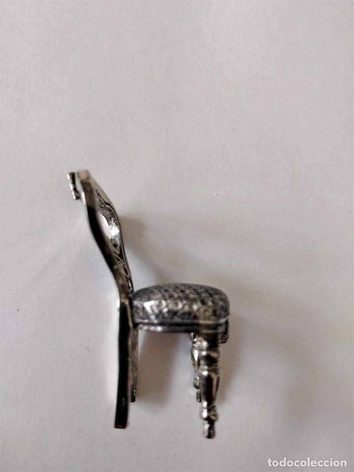 Antig&uuml;edades: Silla mini - Foto 2