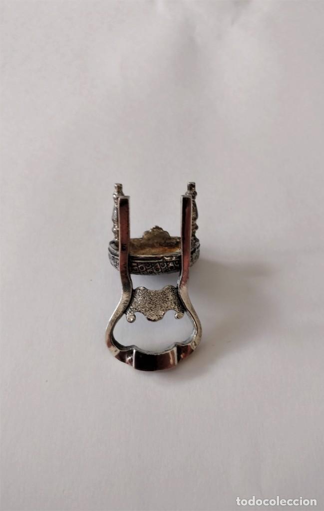 Antig&uuml;edades: Silla mini - Foto 3