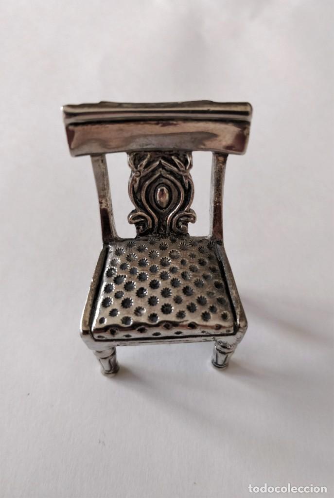 Antig&uuml;edades: Silla mini - Foto 4