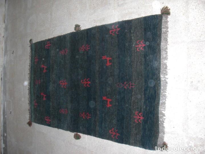 Antig&uuml;edades: Alfombra persa (A002-065) - Foto 1