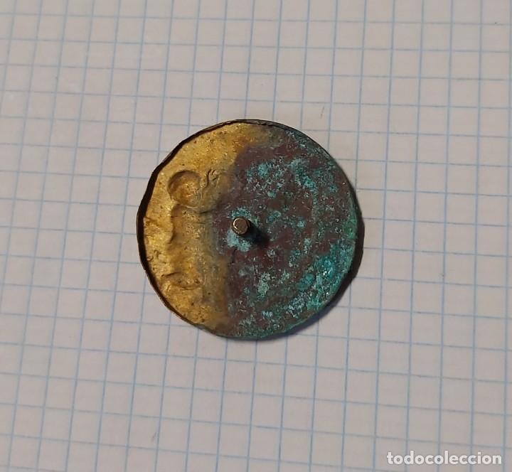 Antig&uuml;edades: Broche aleg&oacute;rico, 3 cm de di&aacute;metro - Foto 2