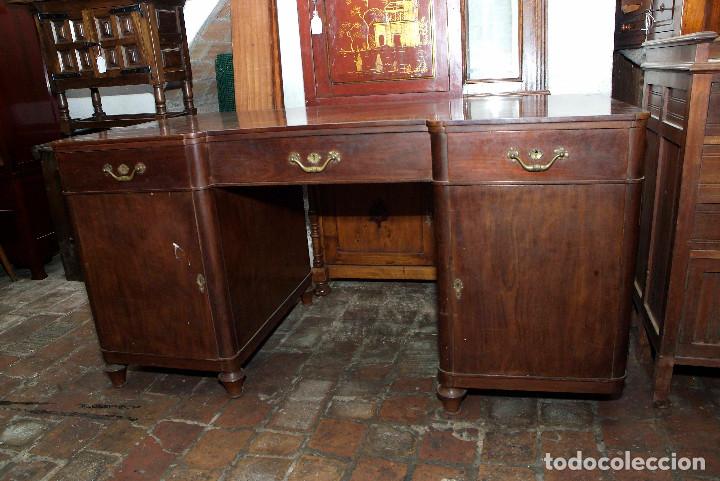 Antig&uuml;edades: Se&ntilde;orial Mesa de despacho de caoba - Foto 1